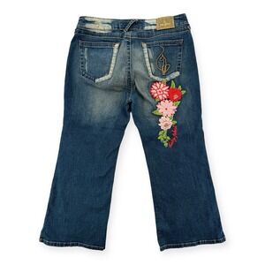 Vintage Baby Phat Jeans Juniors Size 11 Floral Embroidered Denim Crop Capri Y2K